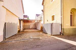 BRUMANI | Lukratives Anlageobjekt in Sulzburg – 465 m² Nutzfläche, aufgeteilt in Wohnungen & Gewerbe – Die vollständige Adresse der Immobilie erhältst du vom Anbieter., 79295 Sulzburg – Vorschaubild 30