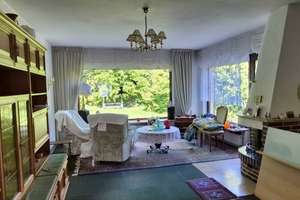 Einfamilienhaus mit Garage und schönem Garten bezugsfrei mit viel Potential – Die vollständige Adresse der Immobilie erhältst du vom Anbieter., 12107 Mariendorf, Berlin – Vorschaubild 4
