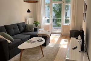 2 Zimmer Wohnung mit Balkon in Hamburg-Eimsbüttel