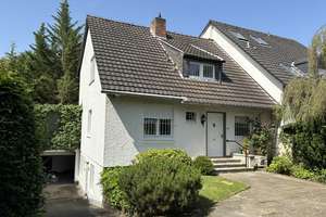 Bezugsfrei!!
Familien-Einfamilienhaus mit Traumgarten – sonnige Top-Lage am Ippendorfer Sonnenhang! – Die vollständige Adresse der Immobilie erhältst du vom Anbieter., 53127 Ippendorf, Bonn – Vorschaubild 14