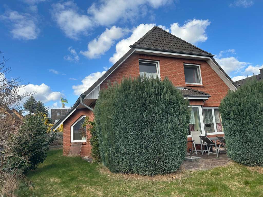 Immobilie in Barsbüttel - schönes 4,5 Zimmer Einfamilienhaus in Barsbüttel - Bild 0