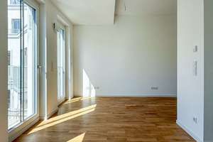4,3% Rendite - Sonnige 1-Zimmerwohnung in Charlottenburg - Kapitalanlagewohnung! – Osnabrücker Straße 27, 10589 Charlottenburg, Berlin – Vorschaubild 5