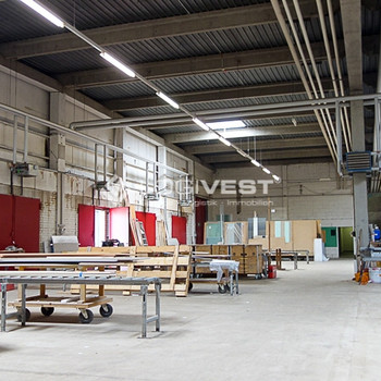 Autobahnnahe Produktionsstätte zur vielseitigen Nutzung!