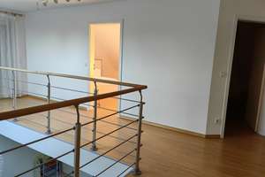 Großzügiges, vollmöbliertes Einfamilienhaus mit 200m² Wohnfläche, 2 Garage und Wärmepumpe in Oesdorf – 91336 Heroldsbach – Vorschaubild 15