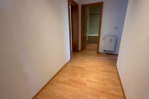 2. OG - Laminat, geräumige Küche mit Balkon – Mosenstraße 5, 9130 Sonnenberg, Chemnitz – Vorschaubild 2