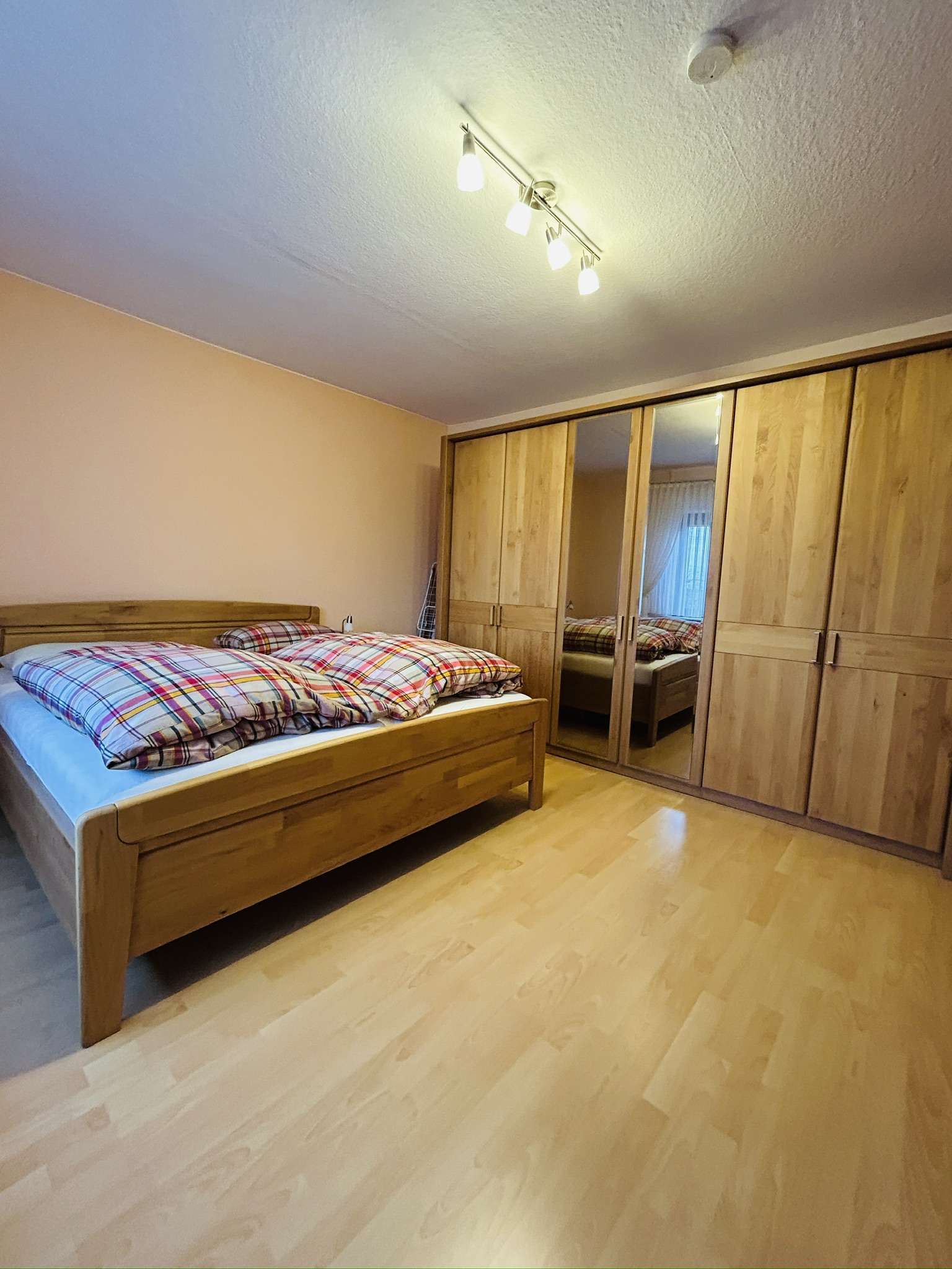 Immobilie in Herschberg - 🏡 Großzügiges Mehrgenerationenhaus mit Bauplatz in Herschberg zu verkaufen! - Bild 4