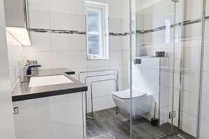 Property thumbnail 9