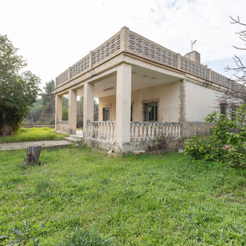 Stadthaus in Godelleta zum Renovieren mit Pool.