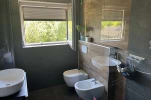 Modernes Zweifamilienhaus in idyllischer Lage - Nähe Honberg-Rücken – Die vollständige Adresse der Immobilie erhältst du vom Anbieter., 78532 Tuttlingen – Vorschaubild 13