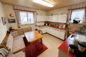 UNVERBAUBARER BERGBLICK: Einfamilienhaus auf 800 m² Traumgrundstück in Ortsrandlage – 83224 Grassau – Vorschaubild 11