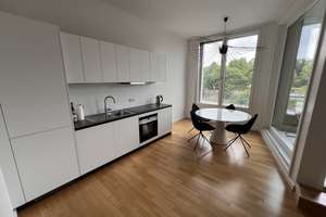 Mitte: 2-Zi-NB-Wohnung - WASSERBLICK - 71 m² - 2 TERRASSEN, EBK LUXUS Bad - per SOFORT zu VERKAUFEN – Die vollständige Adresse der Immobilie erhältst du vom Anbieter., 10557 Moabit, Berlin – Vorschaubild 12
