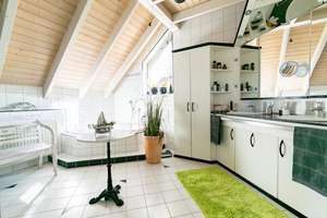 Exklusives Architektenhaus mit Einliegerwohnung in ländlicher Bestlage von Tettnang – Die vollständige Adresse der Immobilie erhältst du vom Anbieter., 88069 Tettnang – Vorschaubild 23