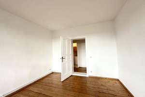 Charmante Altbauwohnung mit Renovierungspotenzial in Berlin-Neukölln – 2 Zimmer, 62 m² – Hermannstraße 57, 12049 Neukölln (Ortsteil), Berlin – Vorschaubild 2