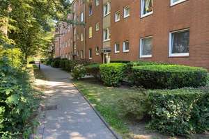 Schöne helle 2 Zimmer Wohnung in einer grünen Wohnsiedlung in Düsseldorf-Garrath-Provisionsfrei!