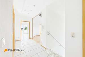 Wohlfühloase in Waldbröl: Großzügiges Einfamilienhaus mit Einliegerwohnung, Garage & Sauna – Die vollständige Adresse der Immobilie erhältst du vom Anbieter., 51545 Waldbröl – Vorschaubild 15