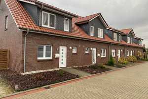 Zum 1.10. oder 1.11. Frei! Einfamilien Reihenendhaus mit Garten - Baujahr 2015 – Ruschweide 5, 28719 Bremen – Vorschaubild 2