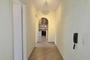 3 Zimmer Wohnung Reutlingen nahe Stadtmitte zu vermieten – Die vollständige Adresse der Immobilie erhältst du vom Anbieter., 72764 Reutlingen-Mitte, Reutlingen – Vorschaubild 2