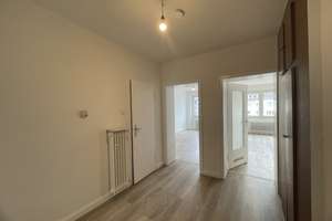 Urbane Lage! Renovierte 2-Zi-Whg mit Wohnküche & Balkon – Worringer Straße 98, 40210 Stadtmitte, Düsseldorf – Vorschaubild 2