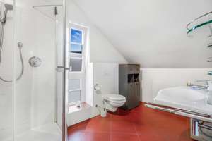 Property thumbnail 18