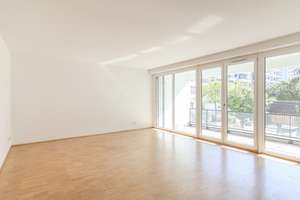 Lichtdurchflutetes Wohnambiente mit eleganter Loggia & moderner EBK – Maybachstraße 31, 70469 Bahnhof Feuerbach, Stuttgart – Vorschaubild 4