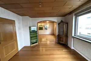 Charmantes Stadthaus – Einfamilienhaus, Mehrfamilienhaus oder Mehrgenerationenhaus – Jägerstraße 3, 67105 Rhein-Pfalz-Kreis – Vorschaubild 7
