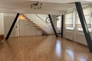 Frankfurt-Zeilsheim - außergewöhnliches Wohnen-Ehemalige Scheune mit Loft-Charakter – 65931 Zeilsheim, Frankfurt am Main – Vorschaubild 2