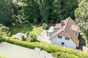 Gepflegtes Einfamilienhaus mit Einliegerwohnung, Vollkeller, Wintergarten und großem Grundstück – Die vollständige Adresse der Immobilie erhältst du vom Anbieter., 22455 Schnelsen, Hamburg – Vorschaubild 50