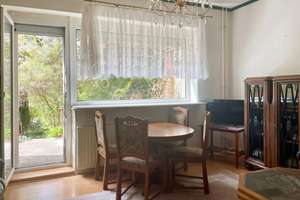Grün + zentrumsnah: Reihenhaus, 4 Zimmer, Südausrichtung, eigener, kleiner Garten am Plänterwald – Dammweg 25, 12437 Plänterwald, Berlin – Vorschaubild 2