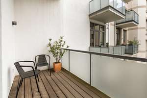 Urbaner Loft-Charakter am Wasser – architekturpreisgekröntes Wohnen im Osthafen – 60314 Ostend, Frankfurt am Main – Vorschaubild 7