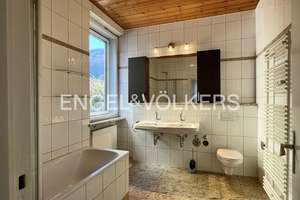 Stilvolle Altbauwohnung mit Kamin, Terrasse und Schlossblick – Die vollständige Adresse der Immobilie erhältst du vom Anbieter., 69120 Neuenheim, Heidelberg – Vorschaubild 14