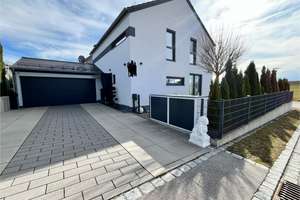 Helles, gepflegtes 6-Zimmer-Haus teilmöbliert mit Garten in Südlage zur Miete in 85235 Pfaffenhofen