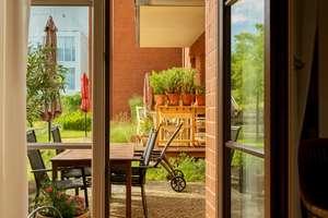 Berliner Vorstadt : 2-Zimmer-Wohnung mit großer Hofterrasse, Balkon & Perspektive zur Eigennutzung – Die vollständige Adresse der Immobilie erhältst du vom Anbieter., 14467 Berliner Vorstadt, Potsdam – Vorschaubild 1