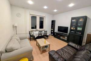 FRANKFURT-ECKENHEIM: Schöne und helle 3 ZW  mit EBK - kleine WE - Altbau