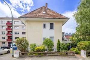 Voll vermietetes Dreifamilienhaus mit solider Rendite und historischem Charme in Geestemünde – Die vollständige Adresse der Immobilie erhältst du vom Anbieter., 25750 Geestemünde-Nord, Bremerhaven – Vorschaubild 2