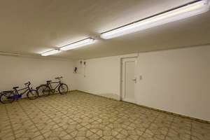 METZ IMMOBILIEN - Viel Platz für Familienleben und neue Wohnideen – 60439 Niederursel, Frankfurt am Main – Vorschaubild 14