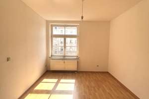 2-Raum-Wohnung mit großzügigem Schnitt und viel Tageslicht – Bernsdorfer Straße 89, 9126 Bernsdorf, Chemnitz – Vorschaubild 4