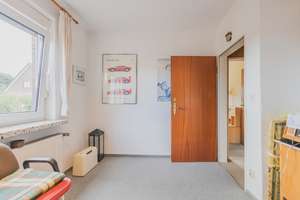 Raum für kreative Köpfe - Einfamilienhaus mit Platz und Fläche für Gestalter in ruhiger Umgebung – Die vollständige Adresse der Immobilie erhältst du vom Anbieter., 24783 Osterrönfeld – Vorschaubild 12