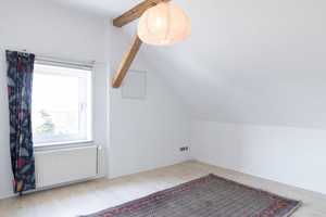 Hüttener Berge: Einfamilienhaus mit Naturgarten, Volieren und eingezäuntem Hundebereich zur viels... – Rendsburg-Eckernförde (Kreis) – Vorschaubild 9