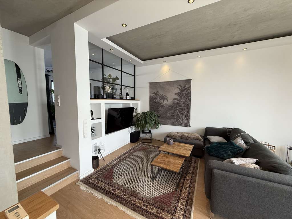 Modern saniertes Familienparadies (provisionsfrei) in Top-Lage Rodgau-Dudenhofen