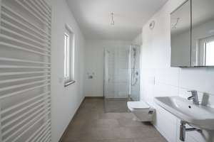 Hochwertiges 2-Zimmer-Apartment mit Balkon im 5. OG in Nürnberg – Äußere Bucher Straße 41, 90425 Thon, Nürnberg – Vorschaubild 3