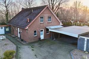 Familienglück garantiert:
Einfamilienhaus in Sackgassenlage – Die vollständige Adresse der Immobilie erhältst du vom Anbieter., 25727 Krumstedt – Vorschaubild 1