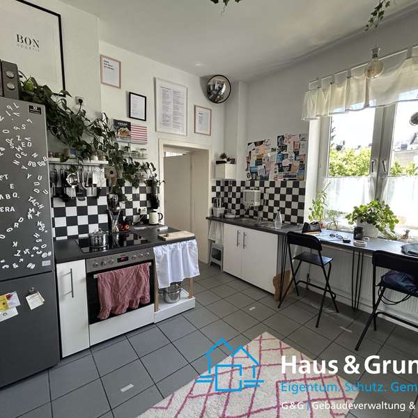 *** charismatische 3-Zimmer-Wohnung - Entfaltungsspielraum - Nah am Aachener Stadtkern***