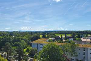 Helle 2-Zimmer Wohnung im 7. OG mit Balkon in München-Solln