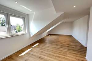 Sebaldussiedlung, Nähe Uni + City! Toll sanierte 2,5-Zi.-DG-Whg. + Garage! – Die vollständige Adresse der Immobilie erhältst du vom Anbieter., 91058 Sebaldus, Erlangen – Vorschaubild 3