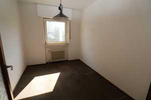 Gräfrath! Sonniger Bungalow mit 5 Zimmern und Garage in ruhiger Lage nahe des Ortskern – Solingen – Vorschaubild 15