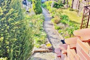 Bungalow mit ausgebautem Untergeschoss, Garage, Carport und zwei Terrassen in Kötzschen – Die vollständige Adresse der Immobilie erhältst du vom Anbieter., 6217 Merseburg – Vorschaubild 9