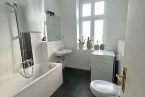 hochwertig möblierte 2-Zimmer Wohnung zentral nahe Gedenkstätte Berliner Mauer – Berlin – Vorschaubild 3