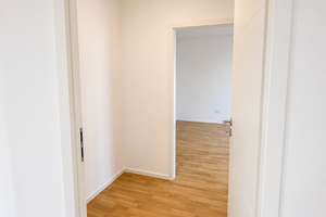 Frisch saniert & sofort bezugsfrei: 3 Zimmer mit Balkon nahe Ku’damm, provisionsfrei! – Die vollständige Adresse der Immobilie erhältst du vom Anbieter., 10709 Halensee, Berlin – Vorschaubild 9