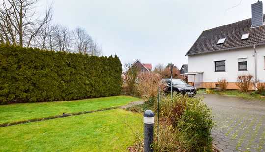 Bild von Königslutter-Bornum: Großzügiges Einfamilienhaus mit Doppelgarage und Wintergarten!