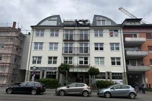 5-Raum-Wohnung in Darmstadt-Mitte, Erstbezug nach Sanierung, EBK, Terrasse, Aufzug, TG-Stellplatz – Karlstraße 34, 64295 Bessungen, Darmstadt – Vorschaubild 3